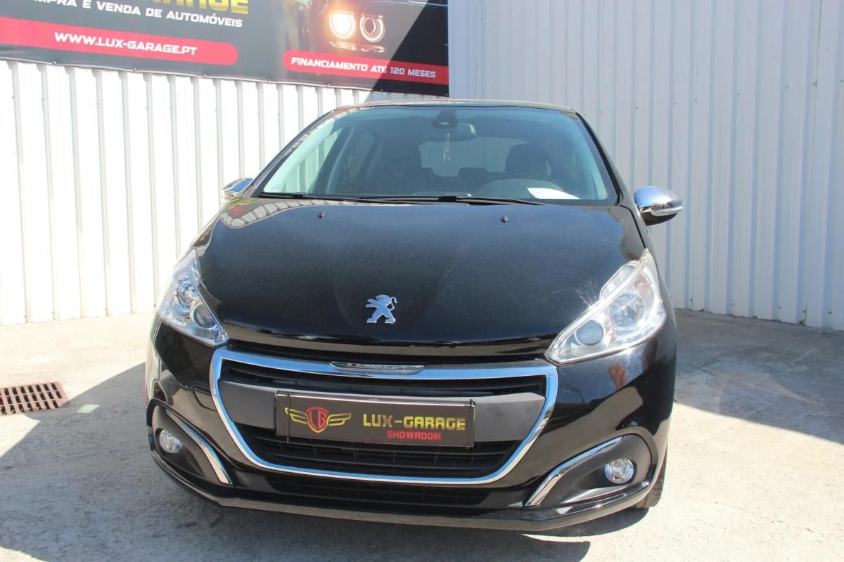 peugeot-208-2017-gasolina-1199cc