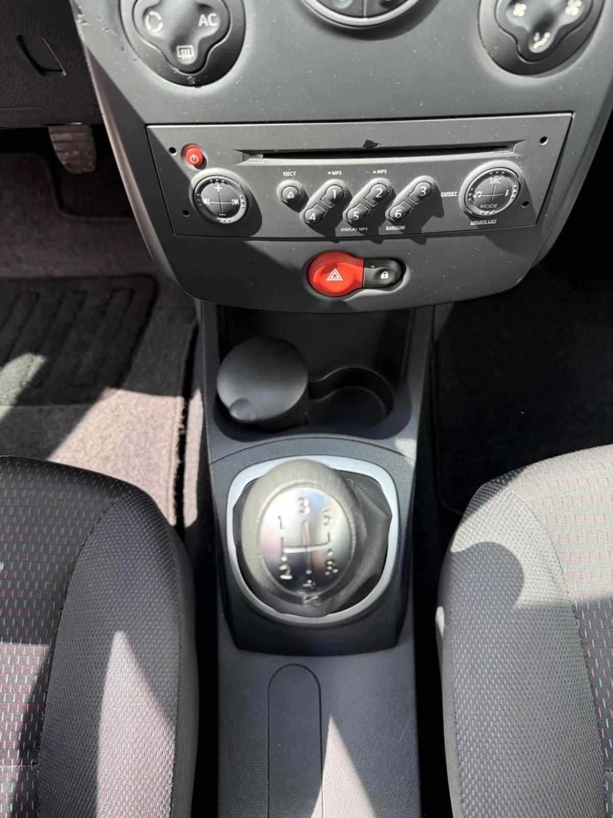 renault-clio-2007-gasolina-1149cc