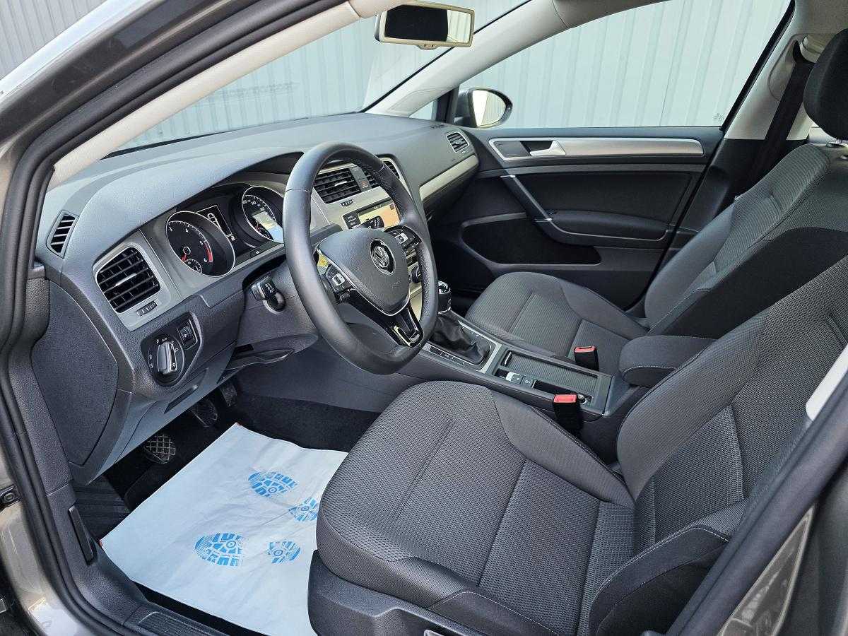 volkswagen-golf-2016-diesel-1598cc