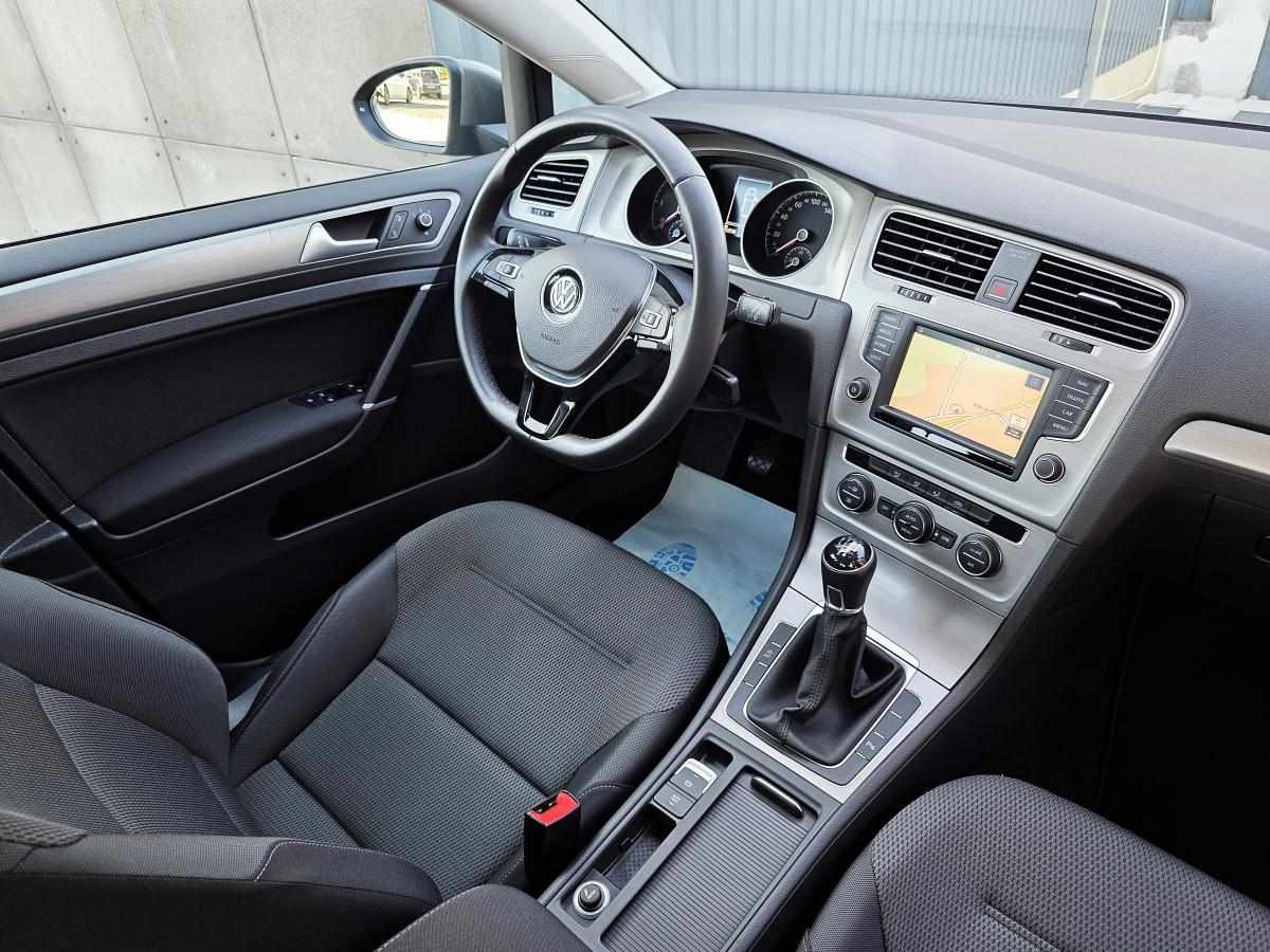 volkswagen-golf-2016-diesel-1598cc