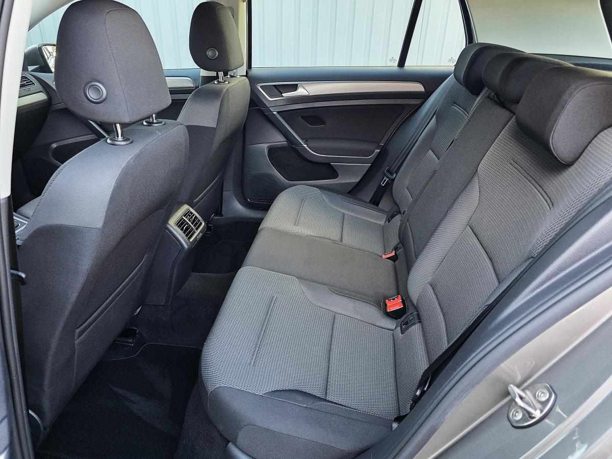 volkswagen-golf-2016-diesel-1598cc