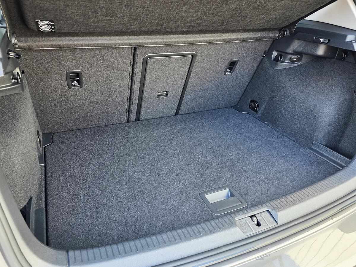 volkswagen-golf-2016-diesel-1598cc
