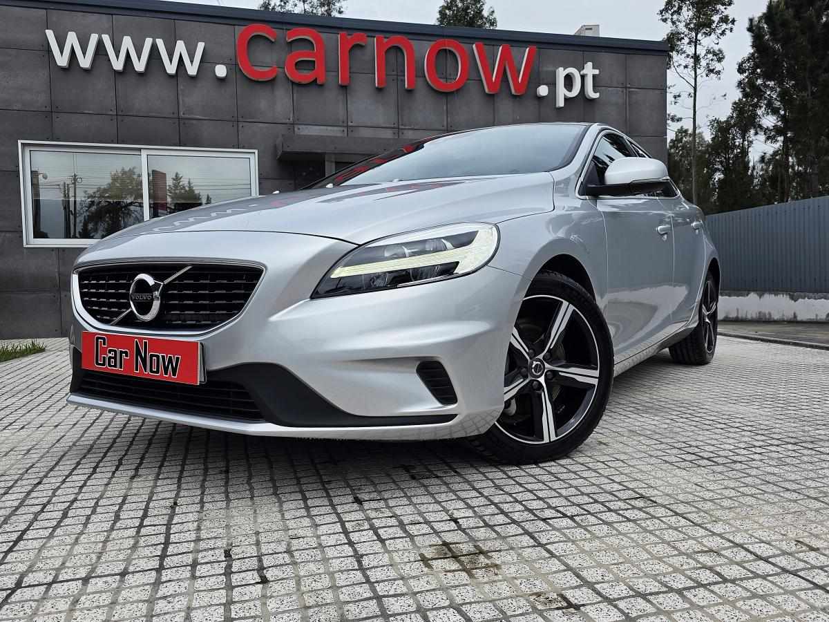 volvo-v40-2019-gasolina-1498cc