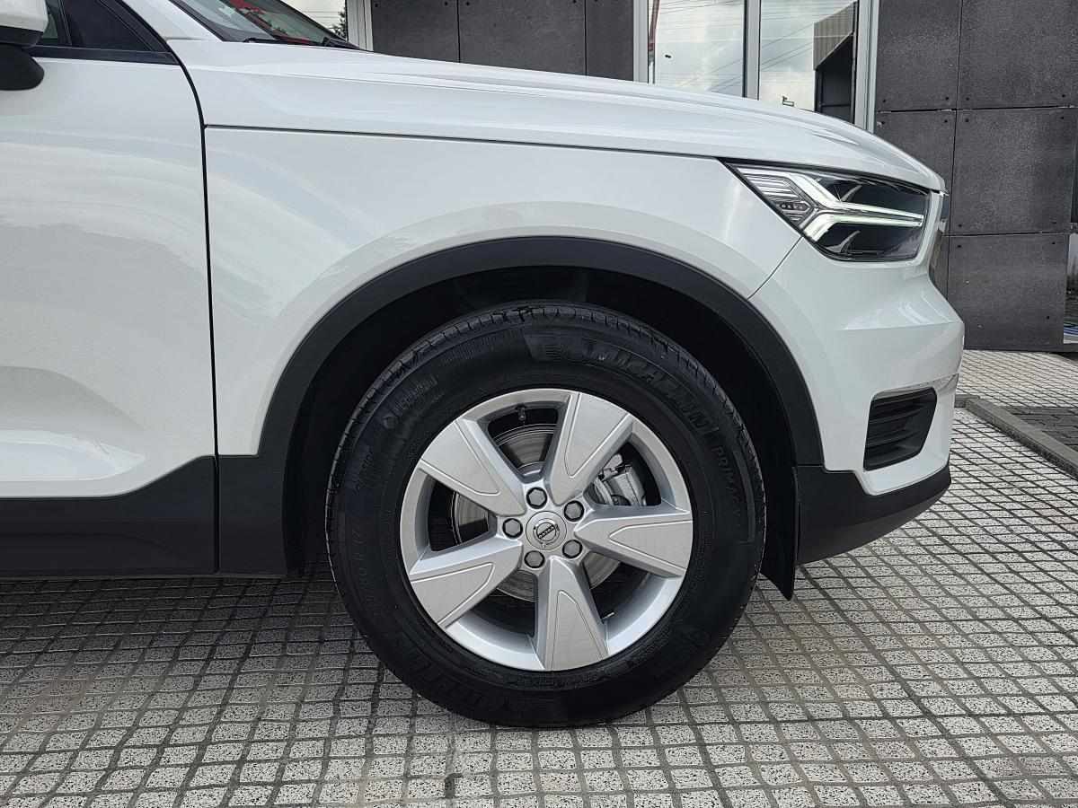 volvo-xc40-2019-gasolina-1477cc