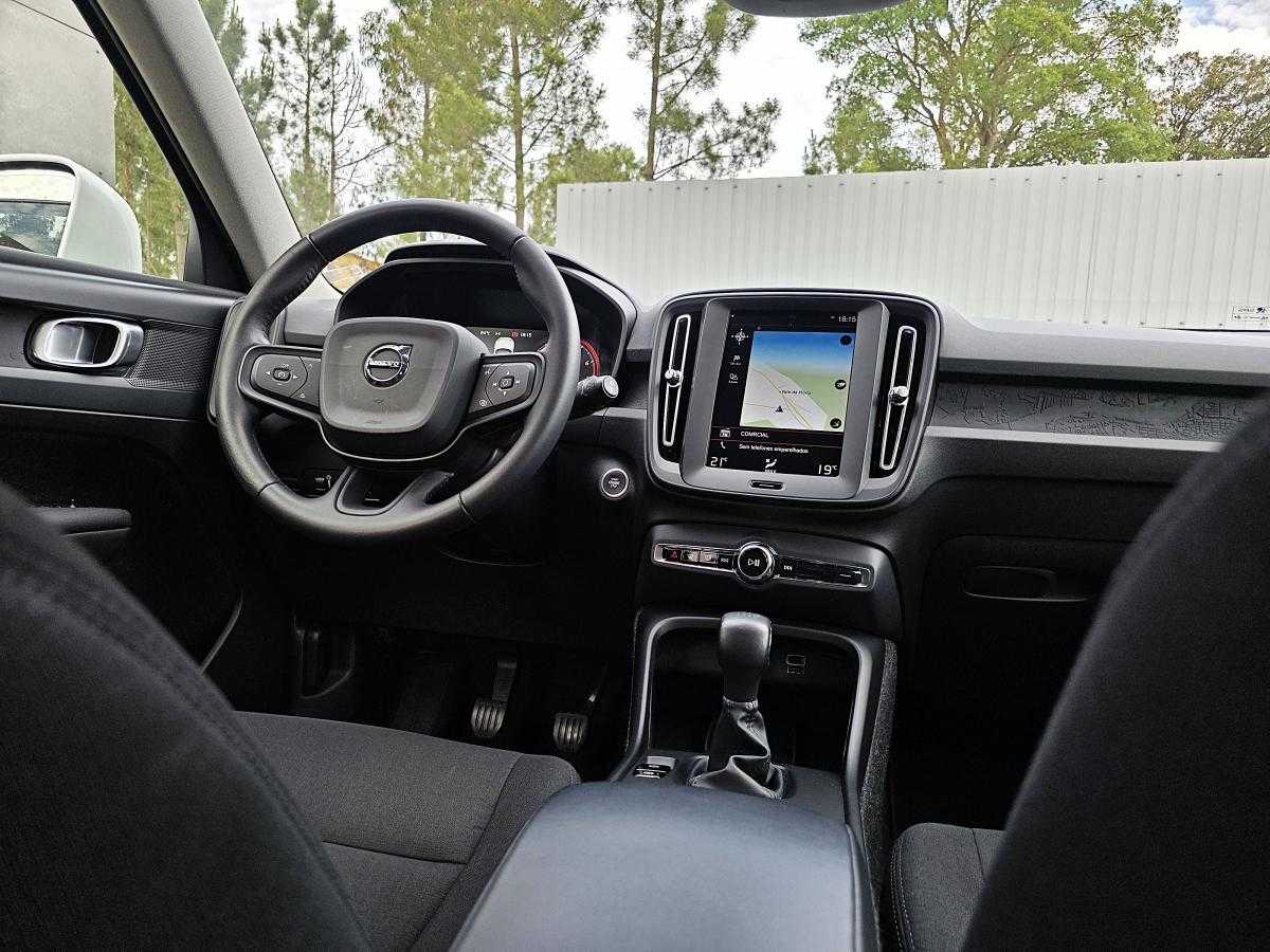 volvo-xc40-2019-gasolina-1477cc
