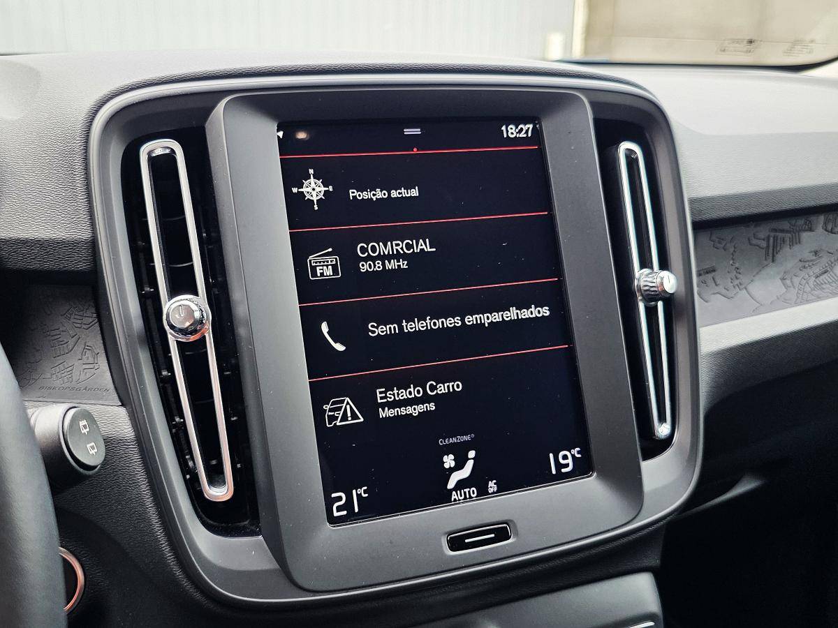 volvo-xc40-2019-gasolina-1477cc