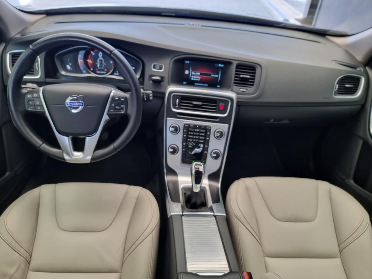 volvo-v60-2016-diesel-1969cc