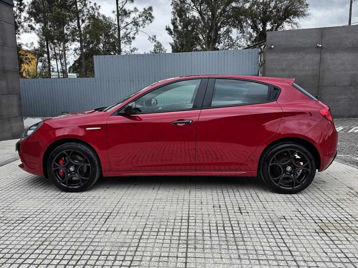 alfa-romeo-giulietta-2020-diesel-1598cc