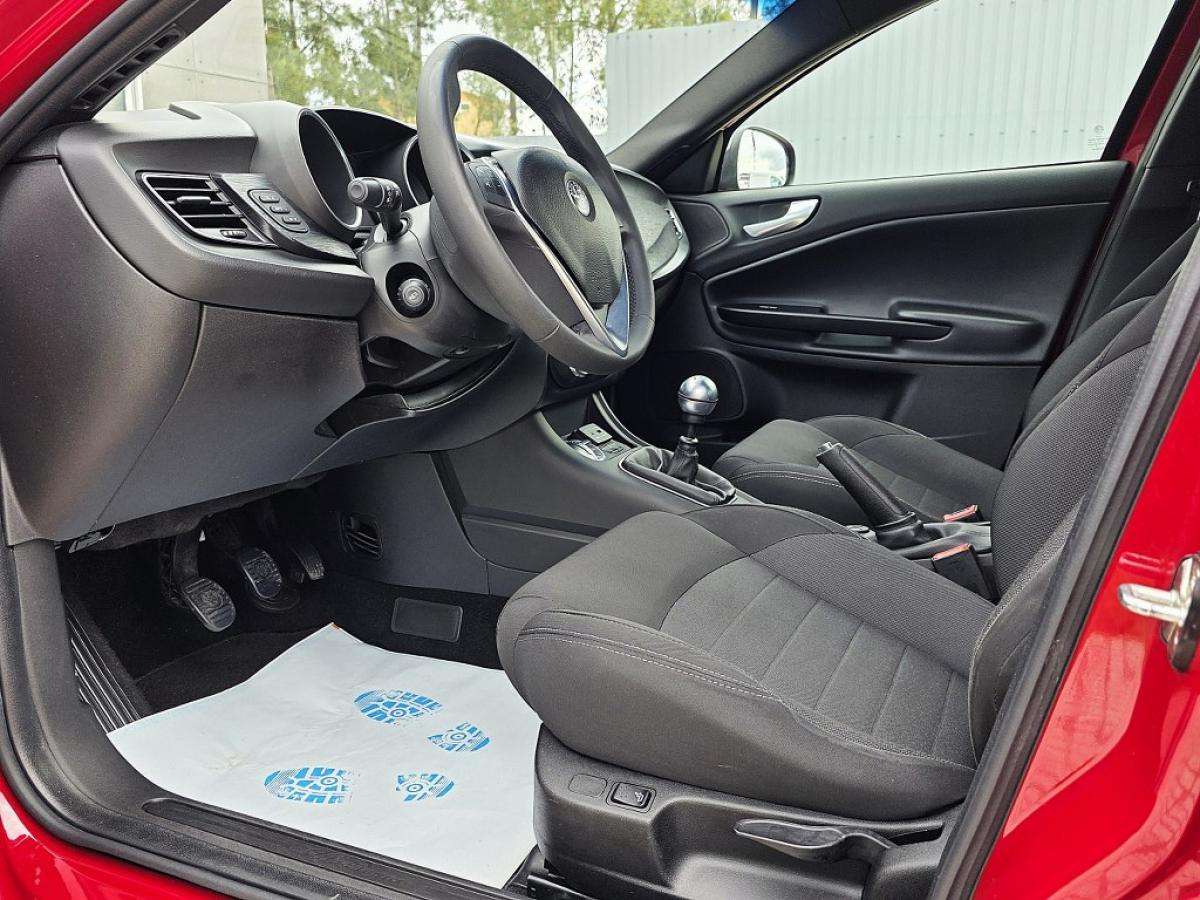alfa-romeo-giulietta-2020-diesel-1598cc