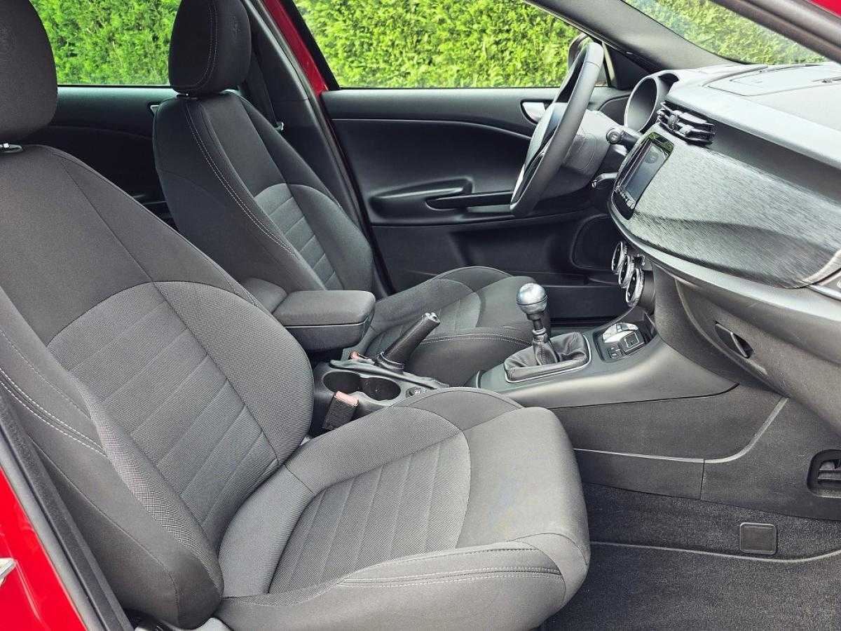 alfa-romeo-giulietta-2020-diesel-1598cc
