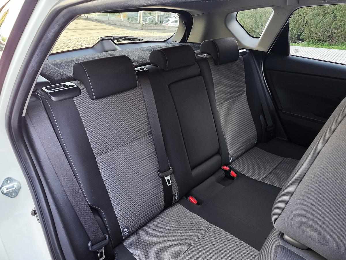 toyota-auris-2017-diesel-1364cc