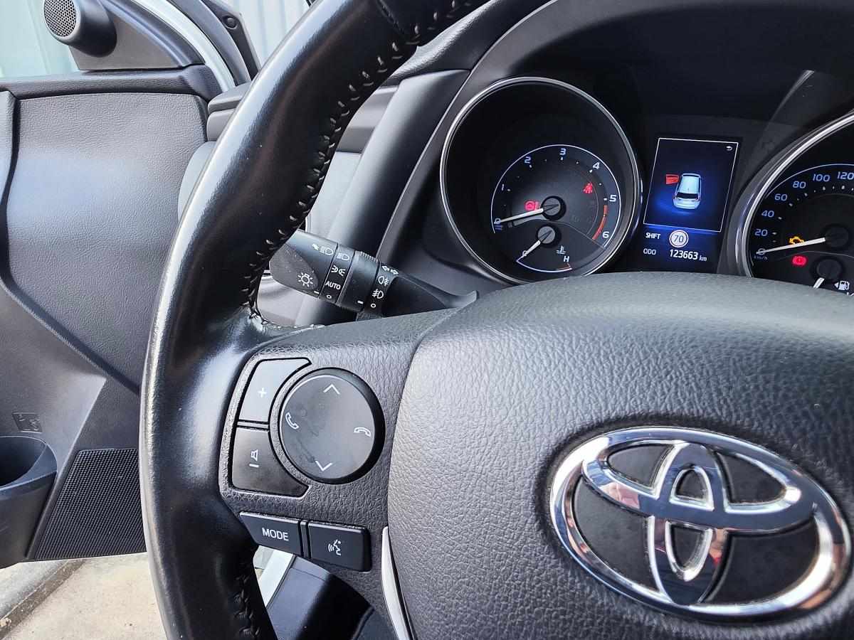 toyota-auris-2017-diesel-1364cc