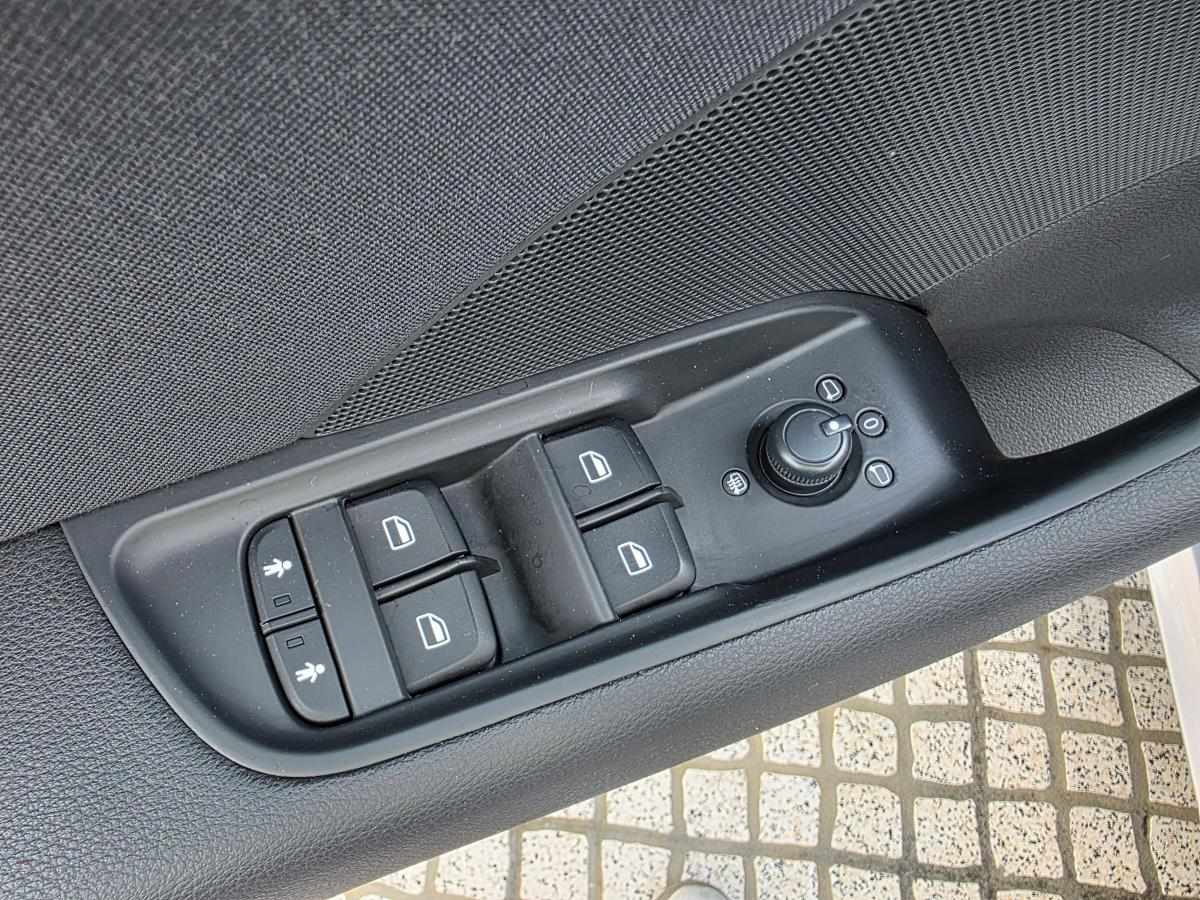 audi-a3-sportback-2015-diesel-1598cc