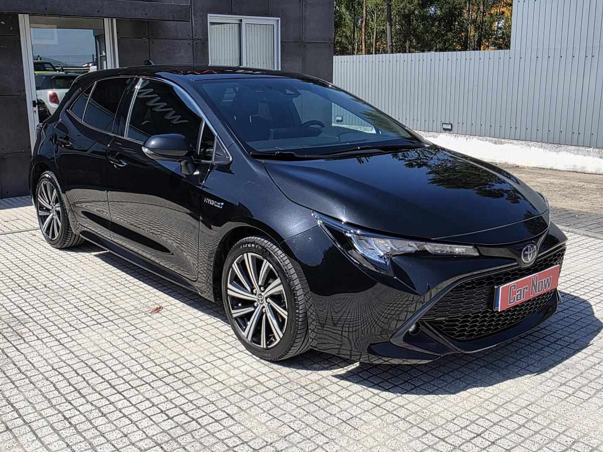 toyota-corolla-2022-hibrido-a-gasolina-1798cc