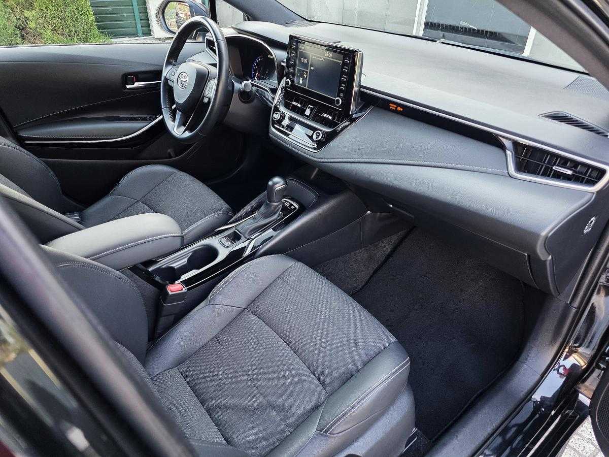 toyota-corolla-2022-hibrido-a-gasolina-1798cc