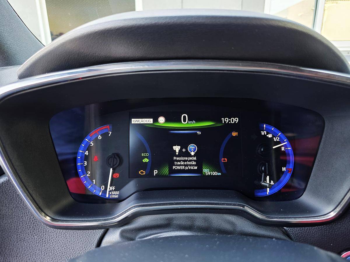 toyota-corolla-2022-hibrido-a-gasolina-1798cc