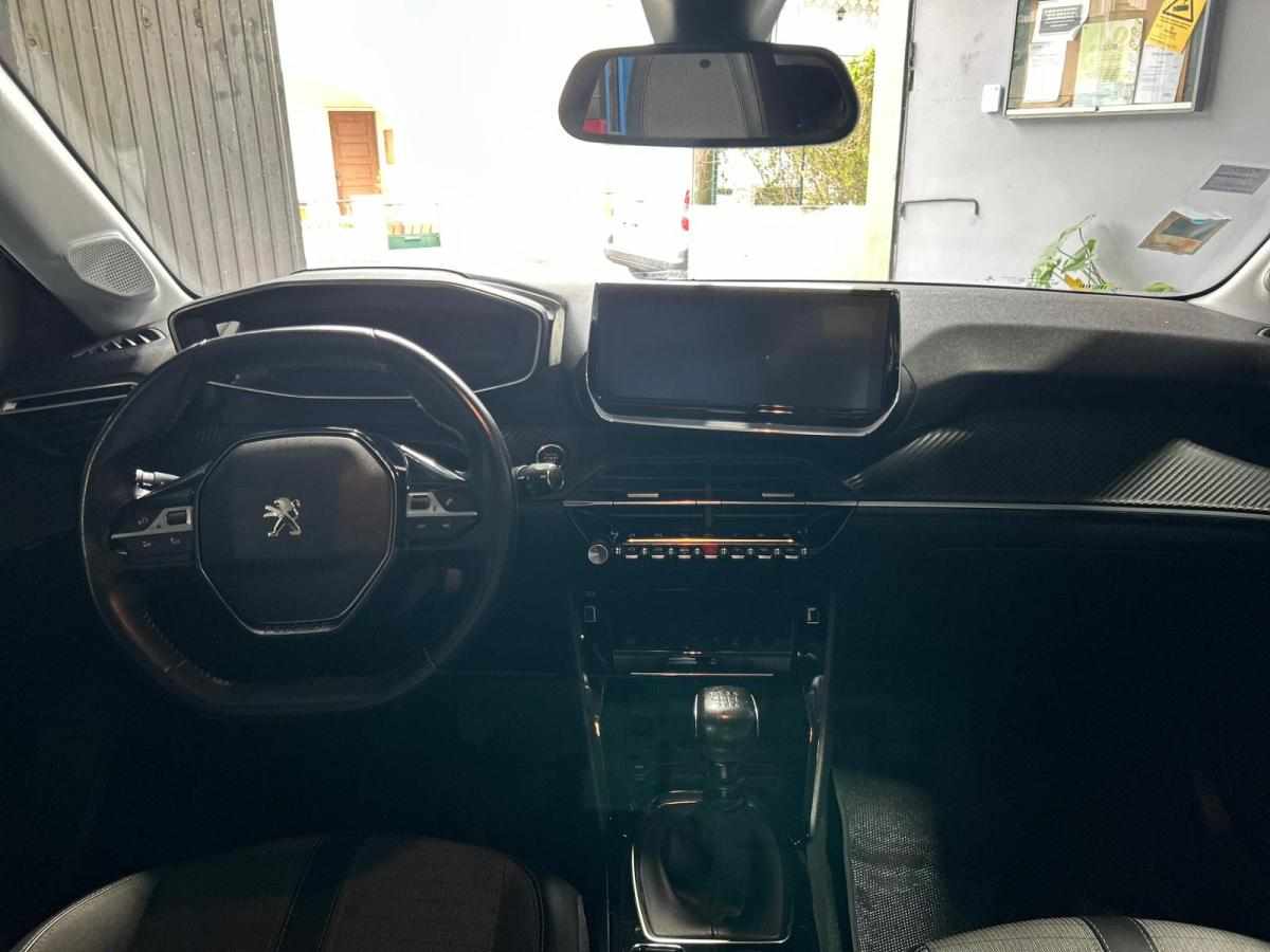 peugeot-208-1-2-puretech-2020-gasolina-1199cc
