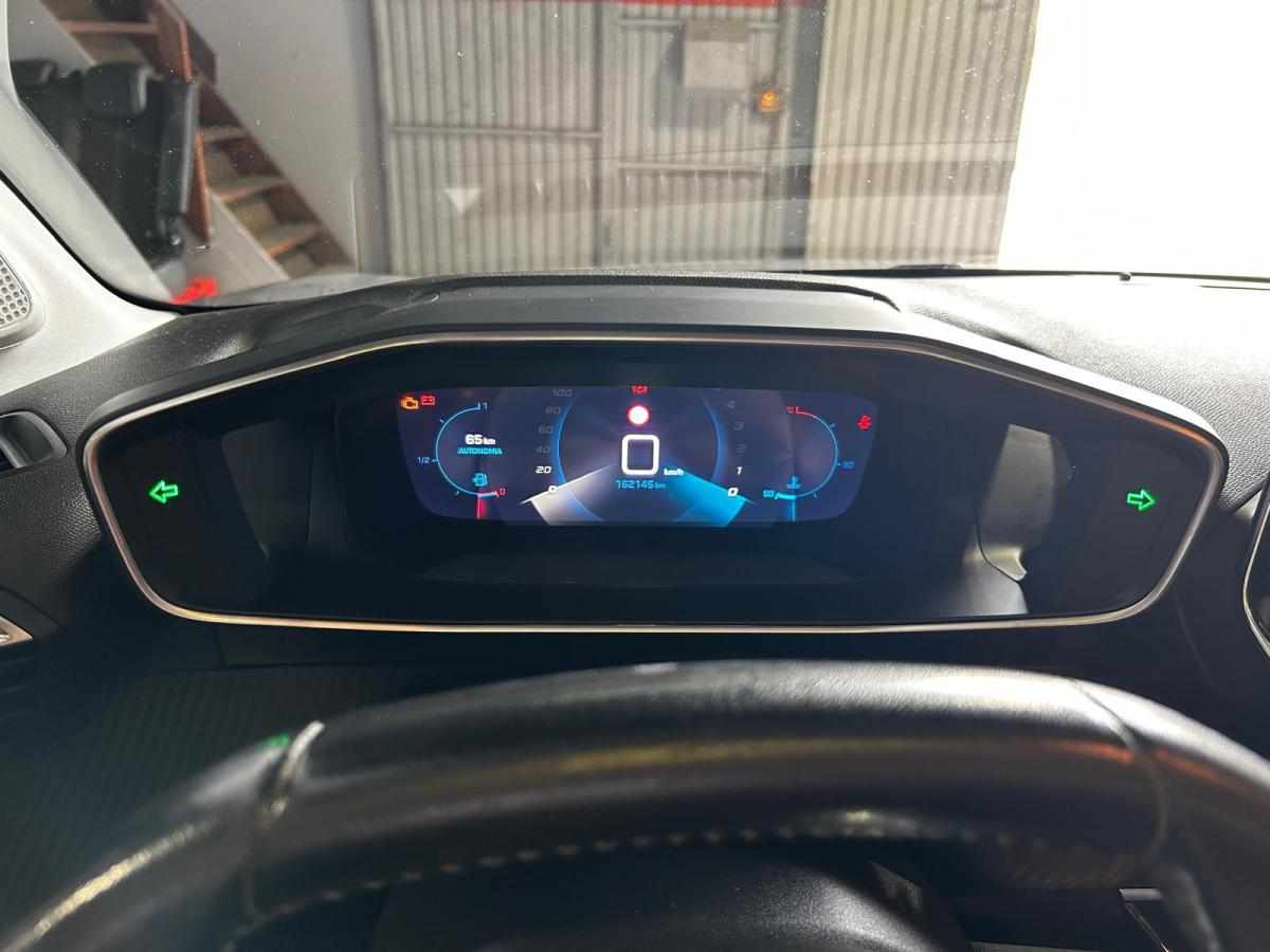 peugeot-208-1-2-puretech-2020-gasolina-1199cc