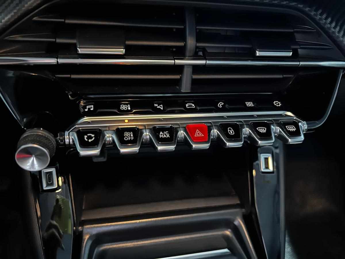 peugeot-208-1-2-puretech-2020-gasolina-1199cc
