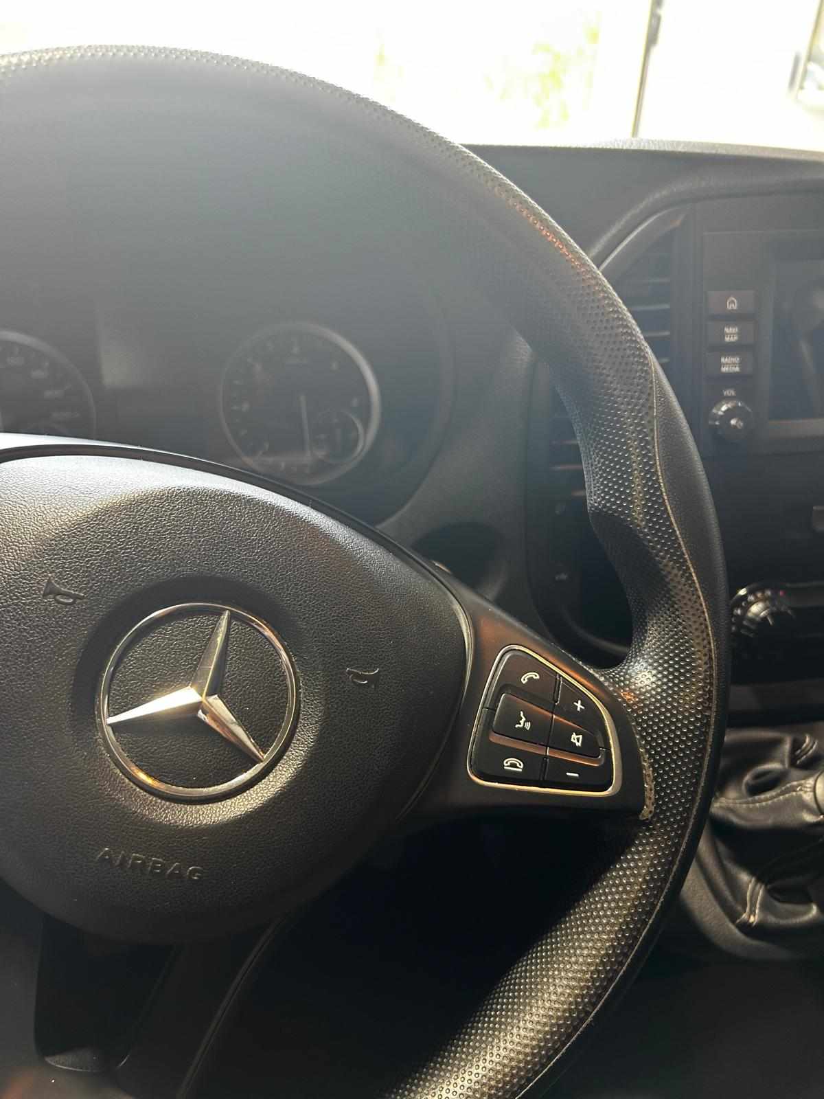 mercedes-benz-vito-110-cdi-2021-diesel-1749cc