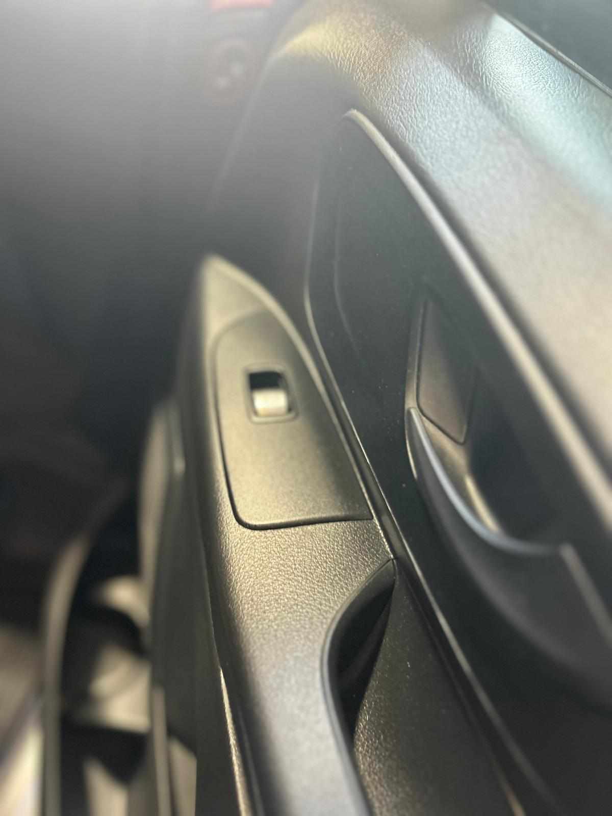 mercedes-benz-vito-110-cdi-2021-diesel-1749cc