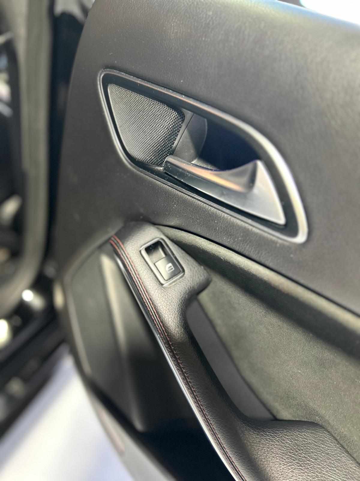 mercedes-benz-cla-220-d-shooting-brake-2017-diesel-2143cc