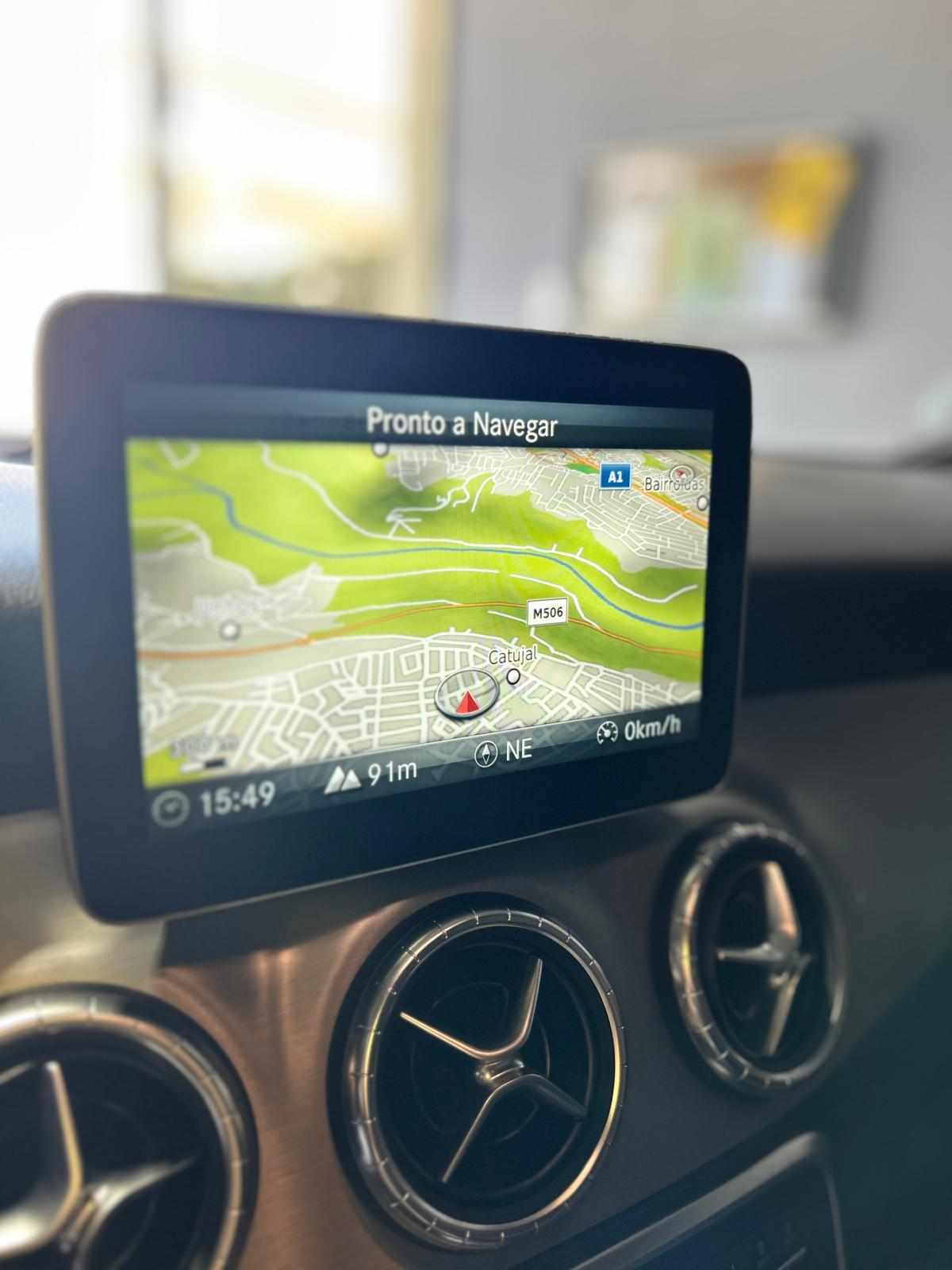 mercedes-benz-cla-220-d-shooting-brake-2017-diesel-2143cc