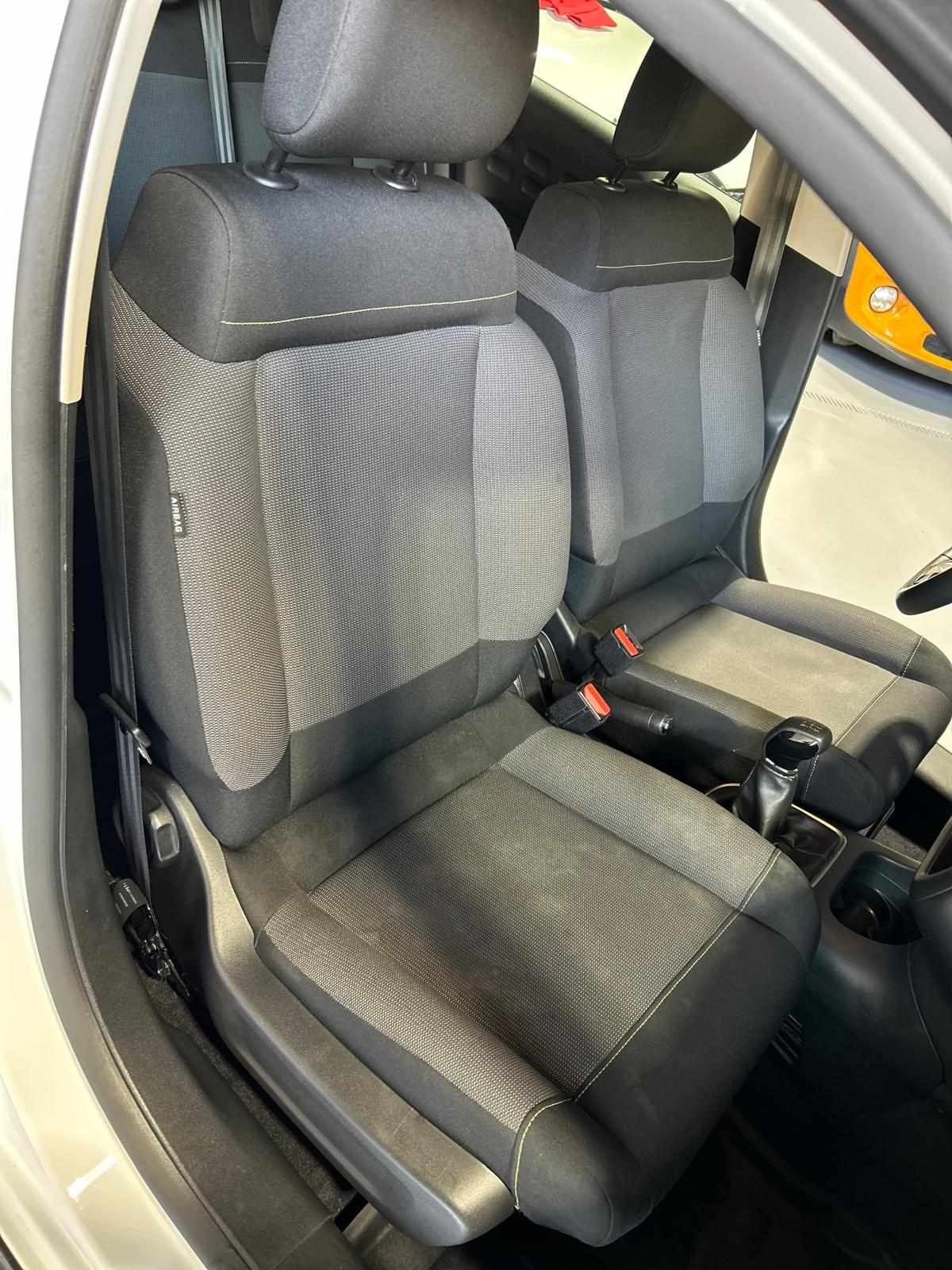 citroen-c3-1-2-83cv-2022-gasolina-1199cc