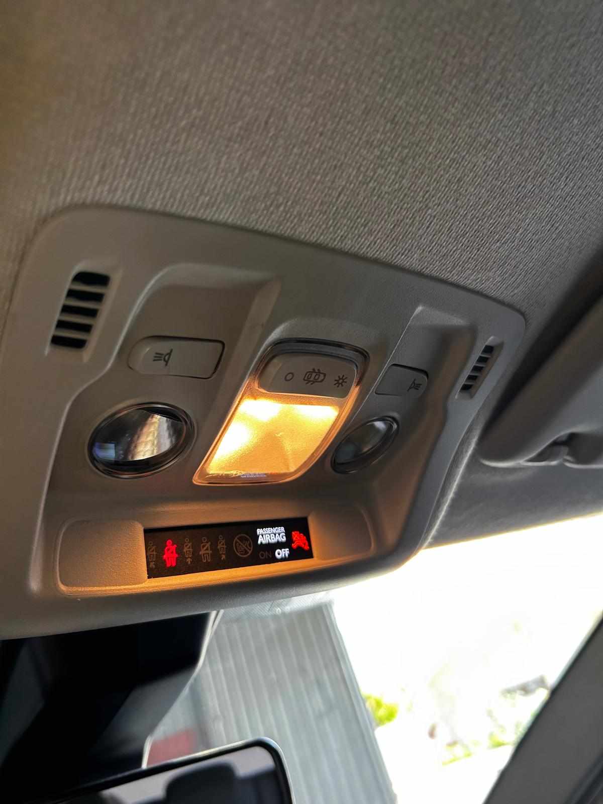 citroen-c3-1-2-83cv-2022-gasolina-1199cc