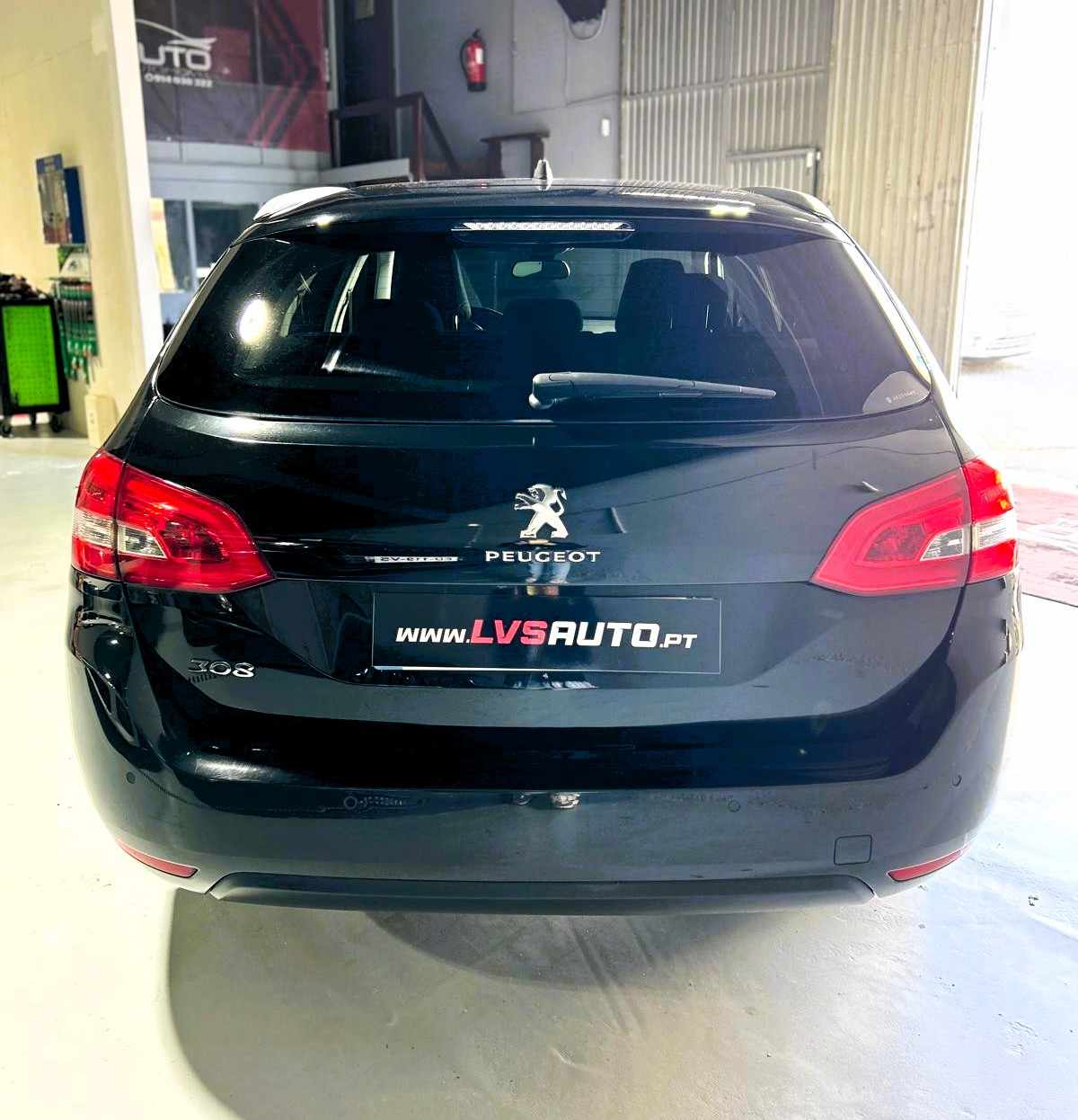peugeot-308-sw-1-2-thp-2018-gasolina-1199cc
