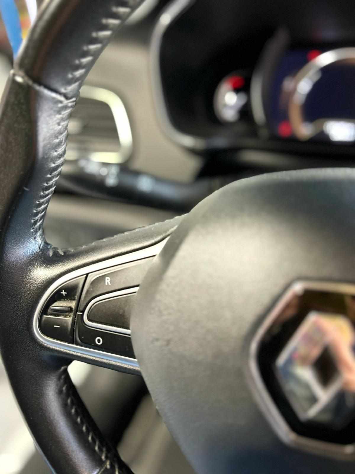 renault-megane-sport-tourer-1-5-dci-2019-diesel-1461cc
