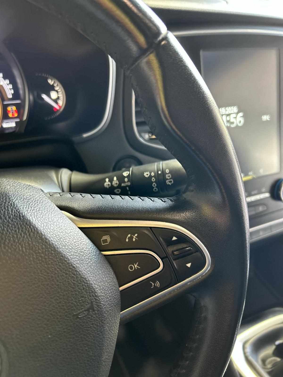 renault-megane-sport-tourer-1-5-dci-2019-diesel-1461cc