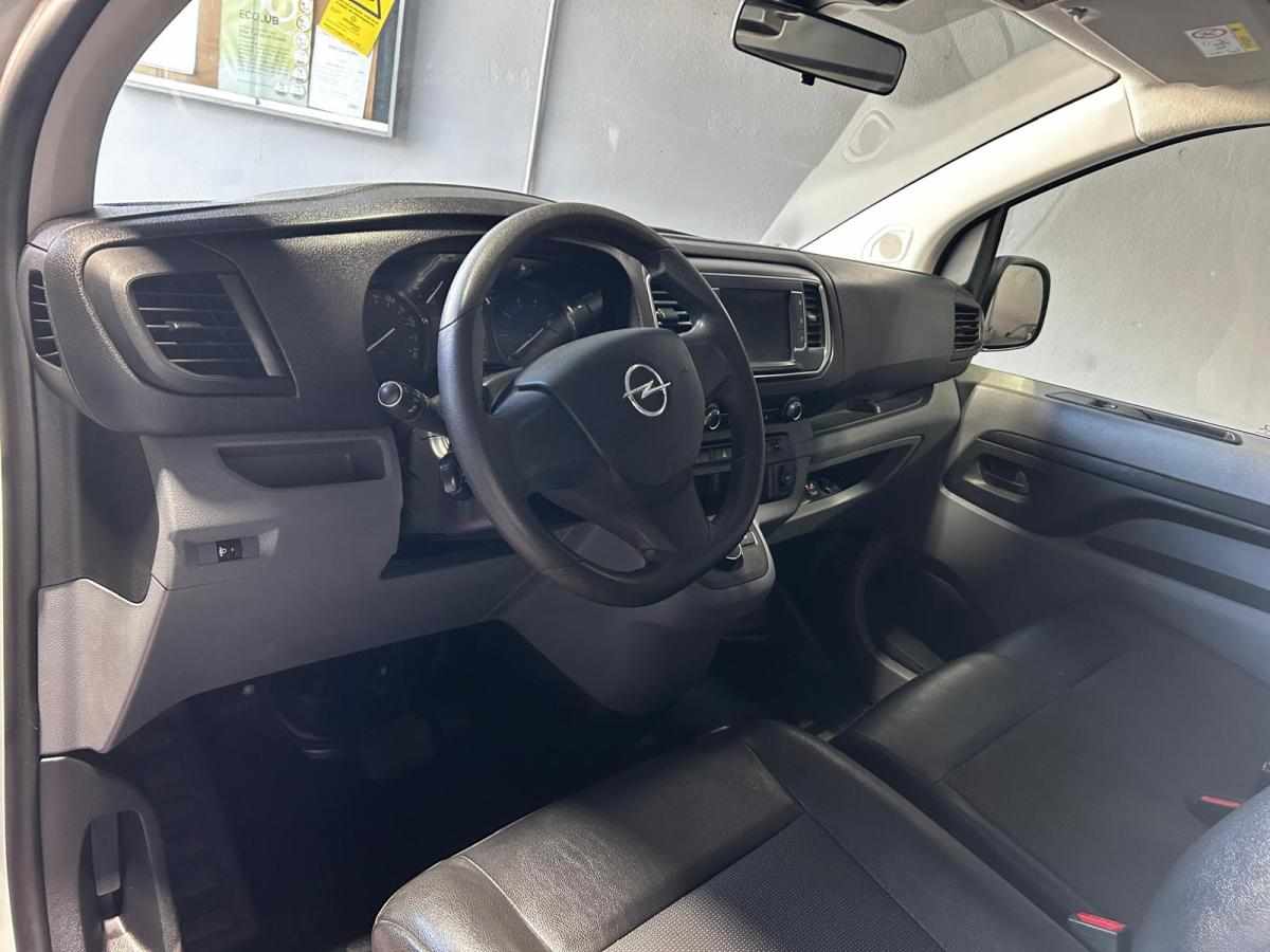 opel-vivaro-2-0-2021-diesel-1999cc