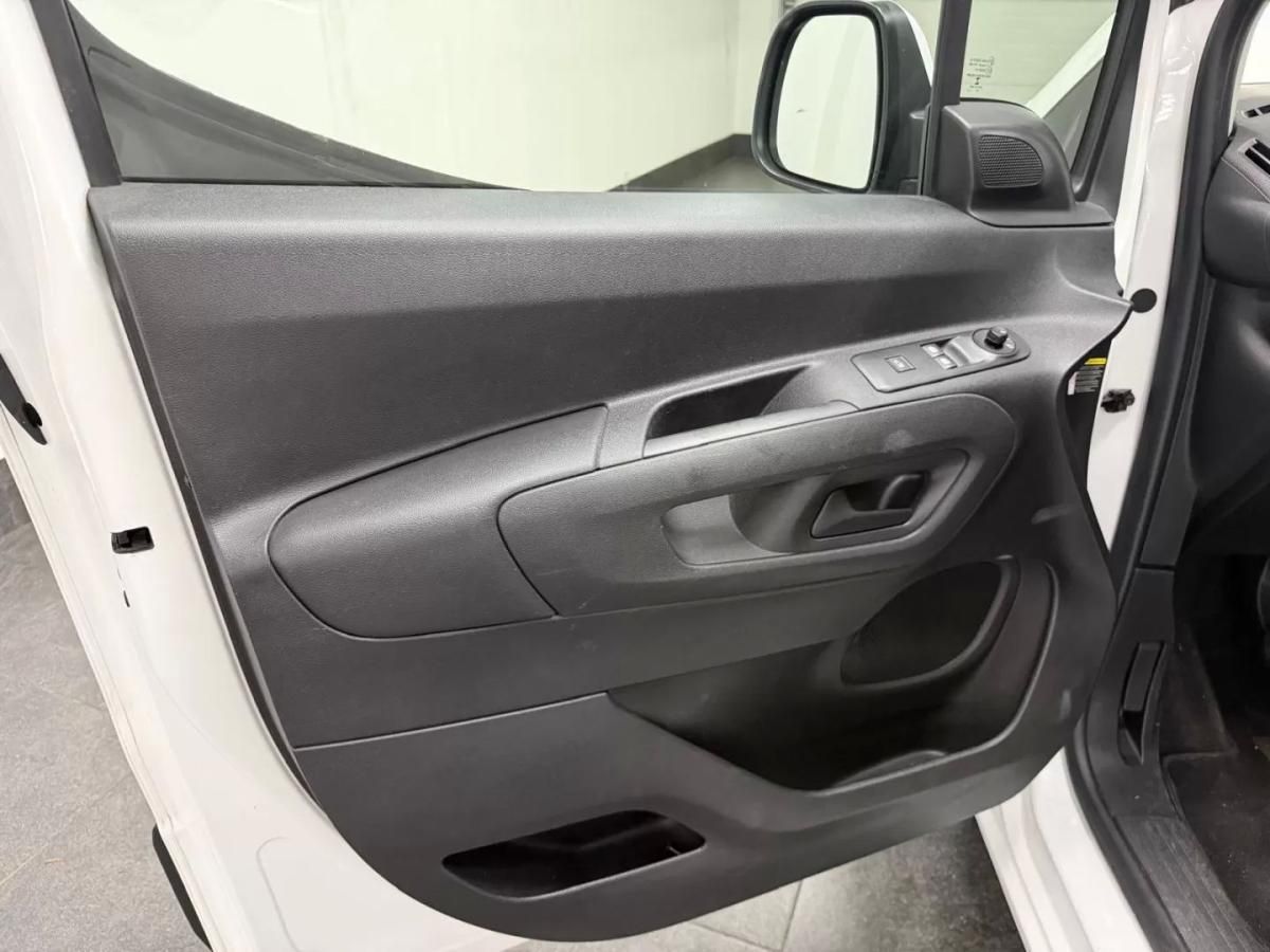 opel-combo-2019-diesel-1560cc