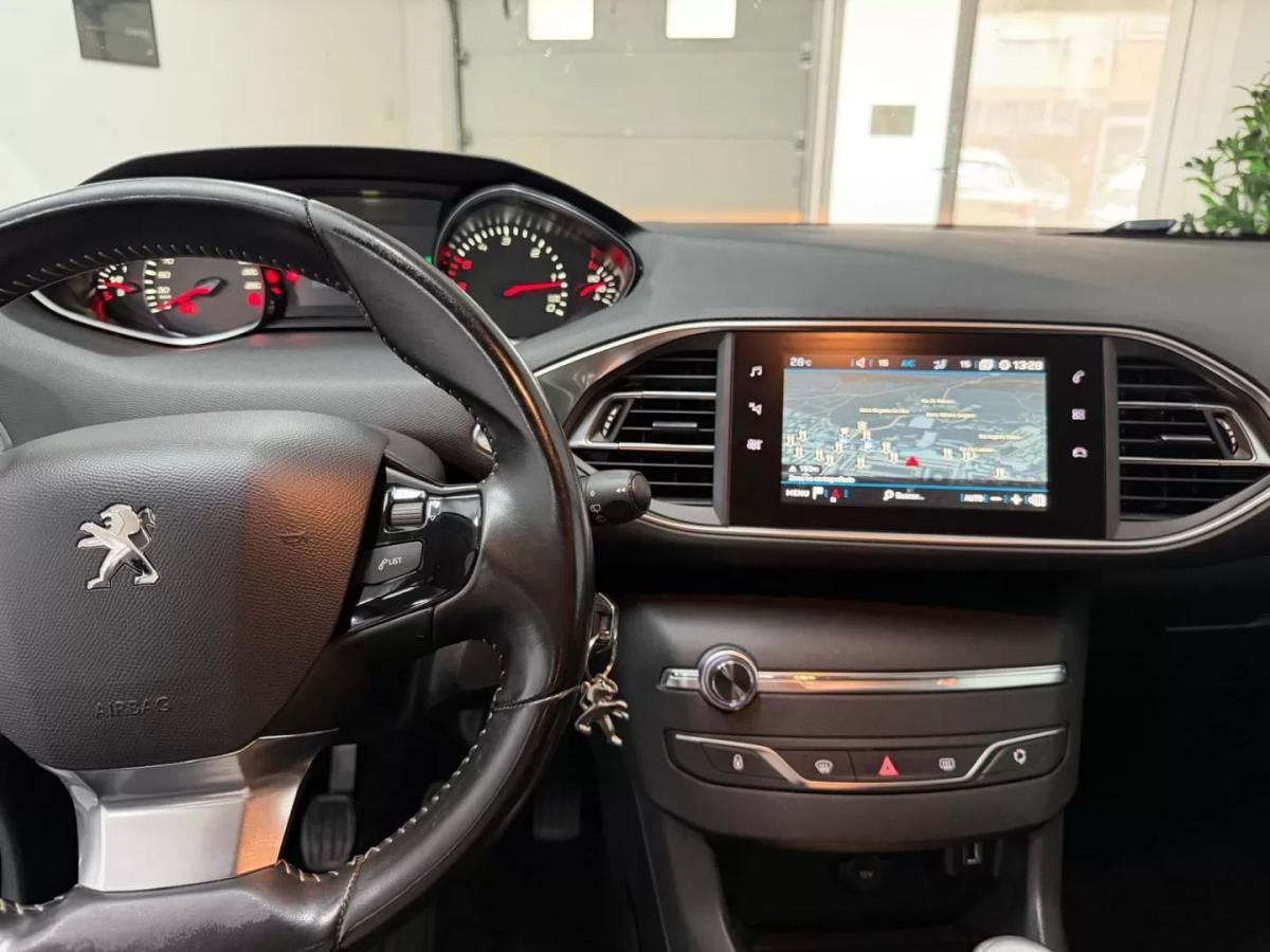 peugeot-308-2017-diesel-1560cc