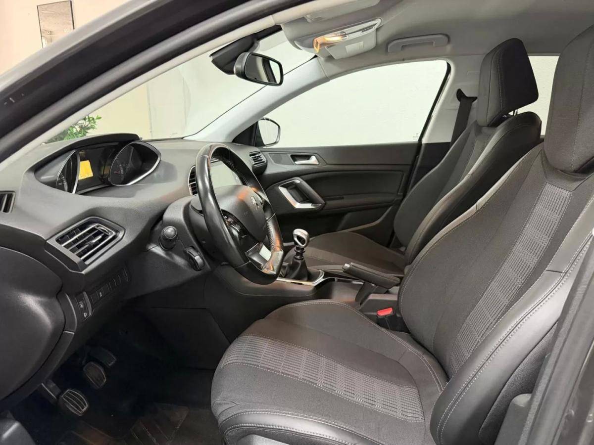 peugeot-308-2017-diesel-1560cc