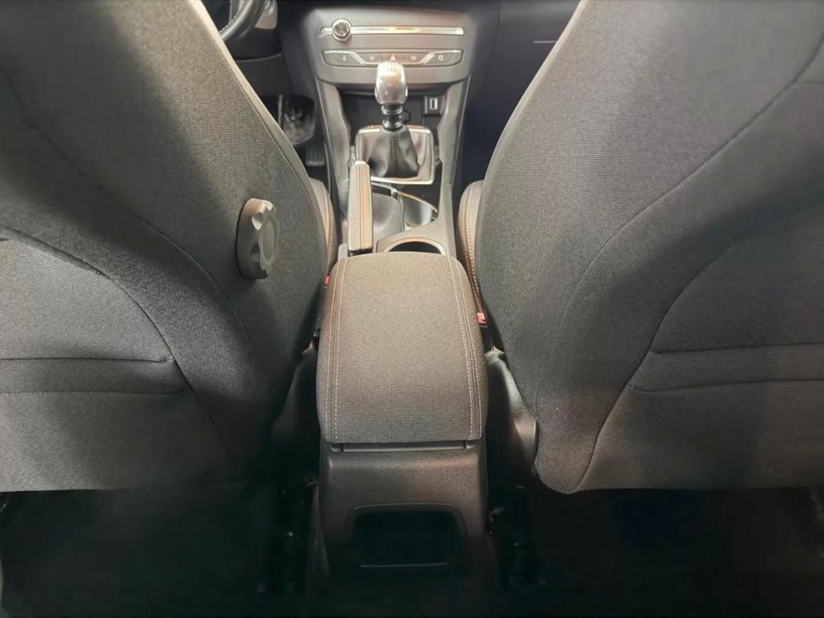 peugeot-308-2017-diesel-1560cc