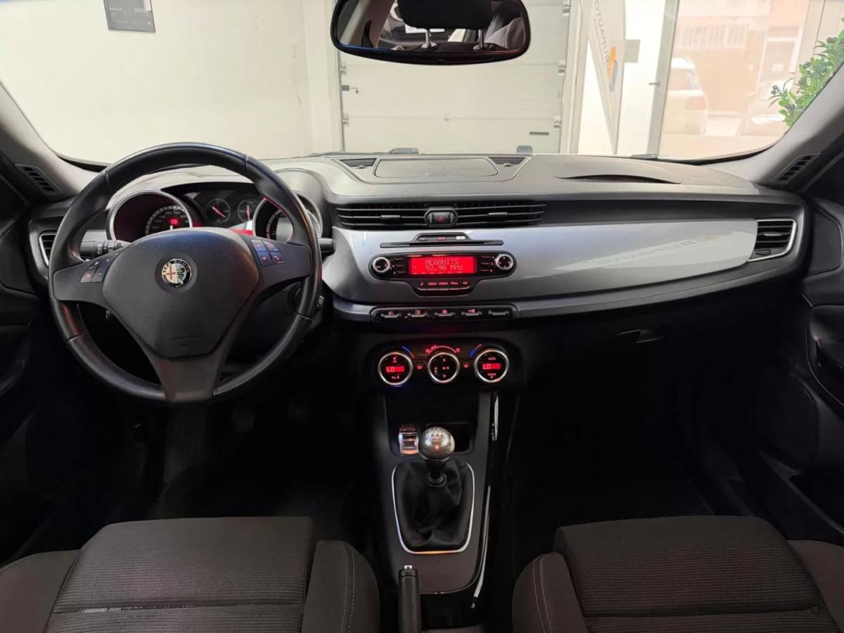 alfa-romeo-giulietta-2011-diesel-1598cc