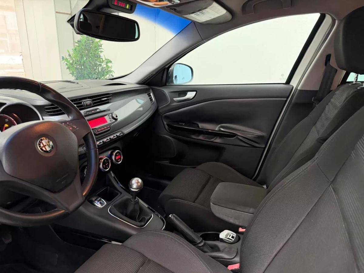 alfa-romeo-giulietta-2011-diesel-1598cc