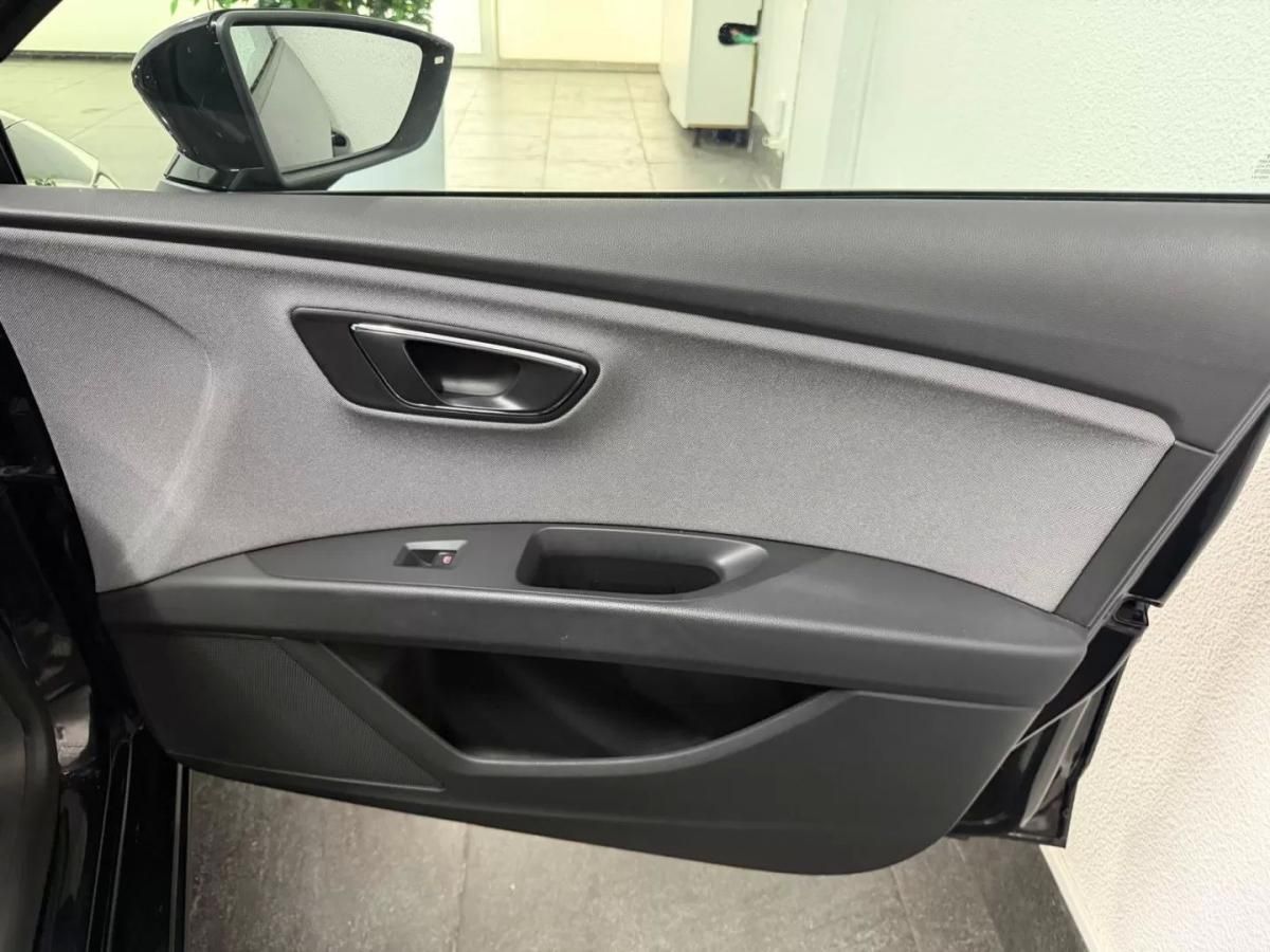seat-leon-2018-diesel-1598cc