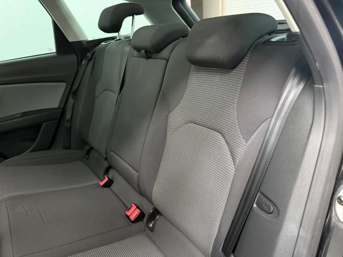 seat-leon-2018-diesel-1598cc
