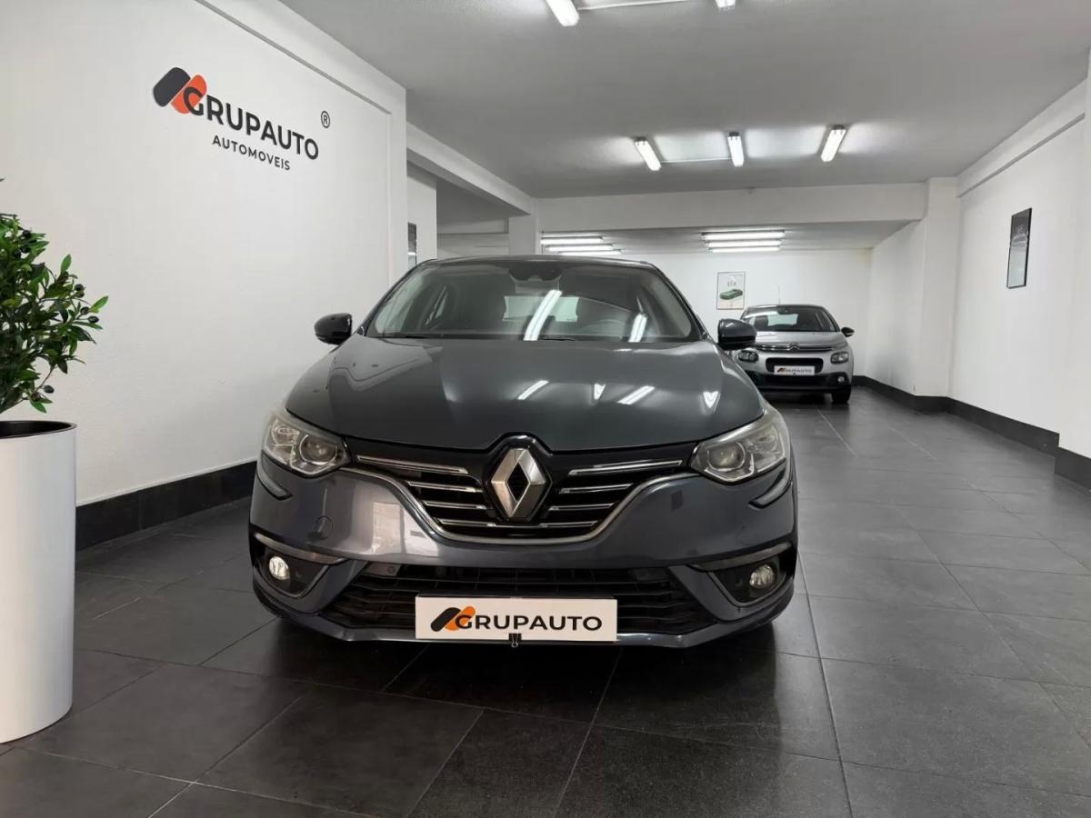 renault-megane-2017-gasolina-1197cc