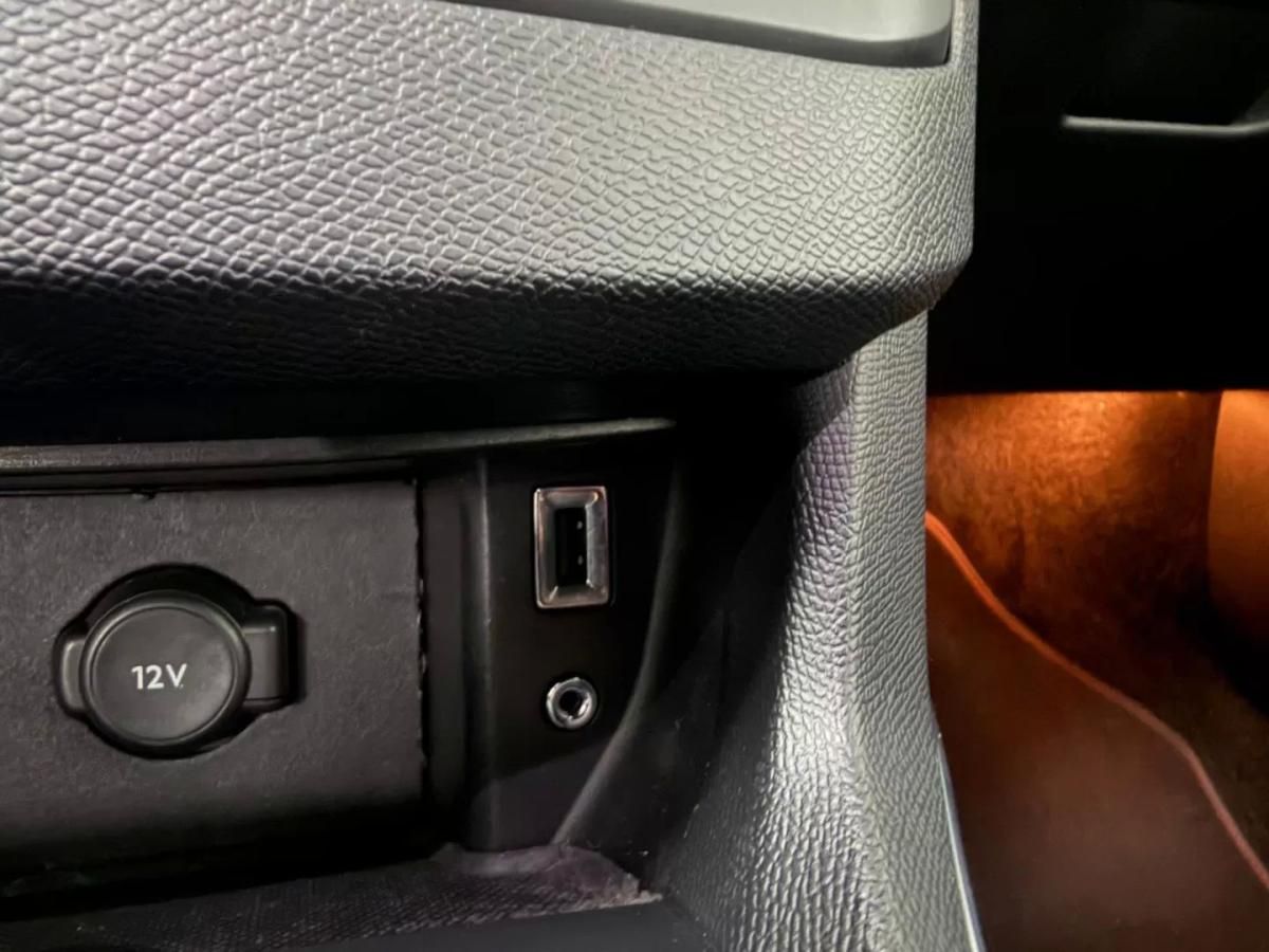 peugeot-308-sw-2015-diesel-1560cc