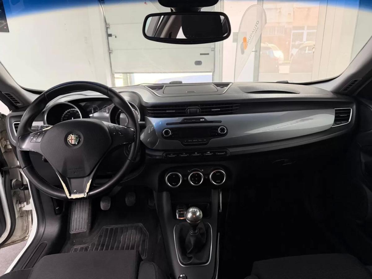 alfa-romeo-giulietta-2011-diesel-1598cc
