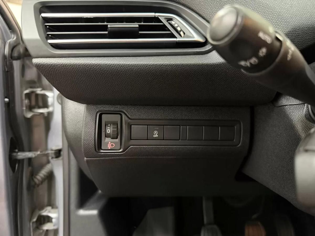 peugeot-308-2017-diesel-1560cc