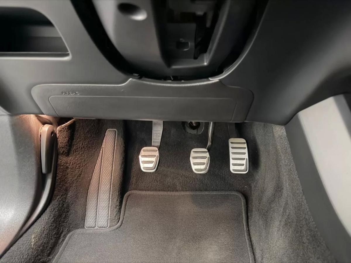volvo-v40-2014-diesel-1560cc