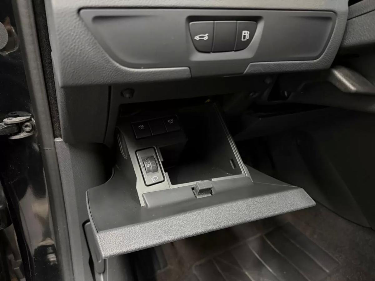 peugeot-508-sw-2017-diesel-1560cc
