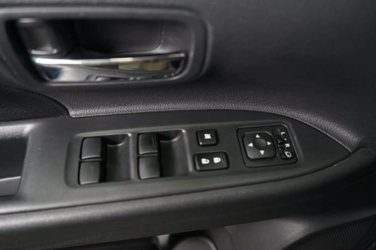 mitsubishi-outlander-2014-hibrido-a-gasolina-1998cc