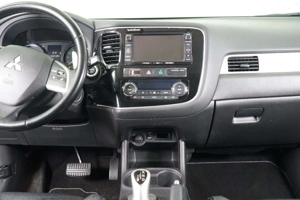 mitsubishi-outlander-2014-hibrido-a-gasolina-1998cc