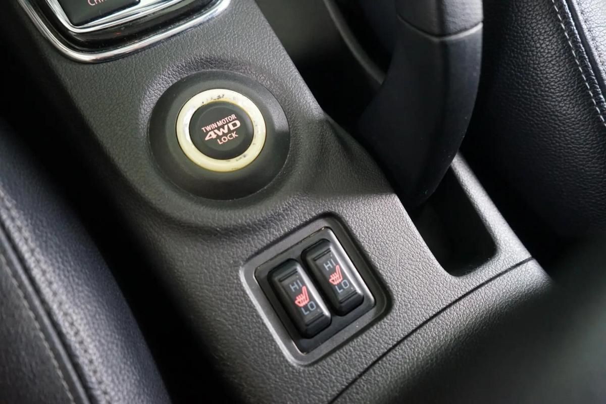 mitsubishi-outlander-2014-hibrido-a-gasolina-1998cc